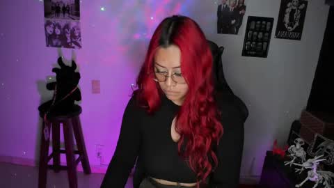 Dakota Crab online show from 11.09.25