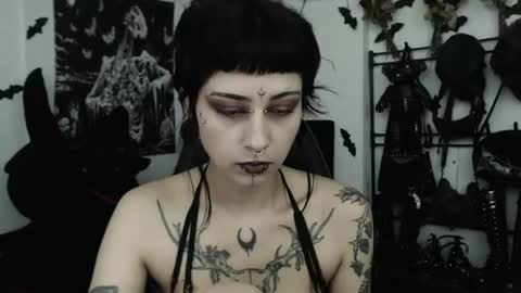 Snapshot of dakota_krall_ chatting on 06.26.26 dakota online show from 06.26.26