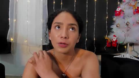 Snapshot of dakota_m01 chatting on 12.20.24 Dakota online show from 12.20.24