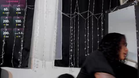 Snapshot of dakota_m01 chatting on 02.17.25 Dakota online show from 02.17.25