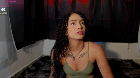 Snapshot of dakota_m01 chatting on 11.24.25 Dakota online show from 11.24.25