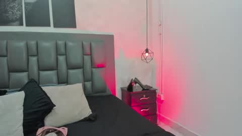 Dakota  online show from 03.04.26