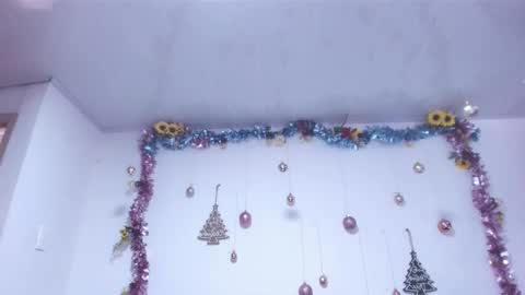 Dakotaagray online show from 12.19.25