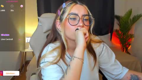 dakottaa__ online show from 06.24.26
