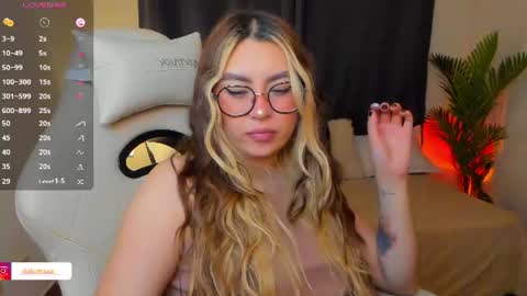 dakottaa__ online show from 07.05.26