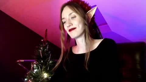 Dalia  online show from 12.24.24