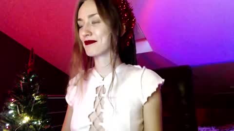 Dalia  online show from 12.25.24