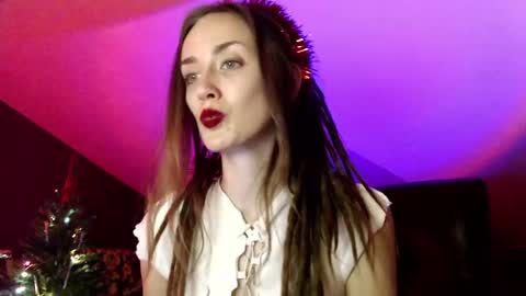 Dalia  online show from 12.26.24