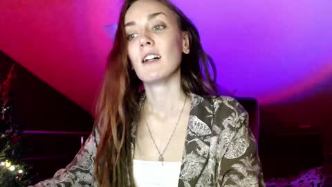 Dalia  online show from 01.04.25