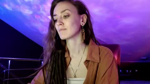 Dalia  online show from 02.17.25