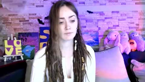 Dalia  online show from 11.03.25