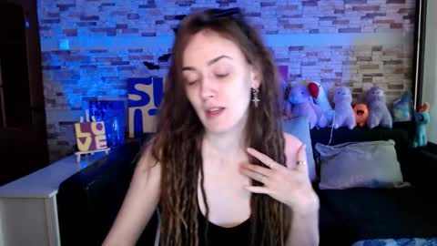 Dalia  online show from 11.17.25