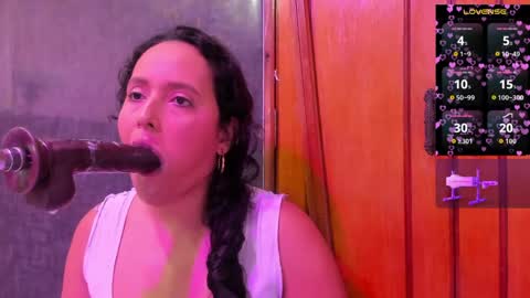 Snapshot of dalia_roses chatting on 05.15.26 Dalia online show from 05.15.26