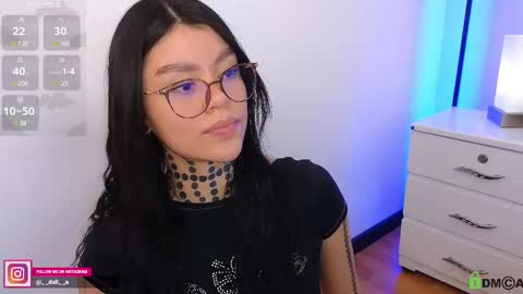 Snapshot of daliapunkt chatting on 02.26.25 Dalia online show from 02.26.25