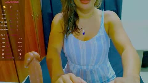 Snapshot of dalila_sexxx chatting on 03.04.26 Dalila online show from 03.04.26