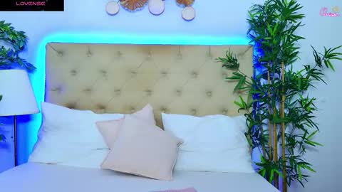 daliyaa_ online show from 02.10.26