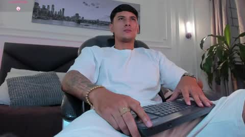 DAMIAN online show from 04.01.26