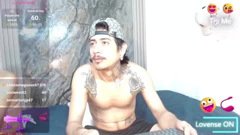 Snapshot of damian_and_camerum chatting on 03.16.26 damian_and_camerum online show from 03.16.26