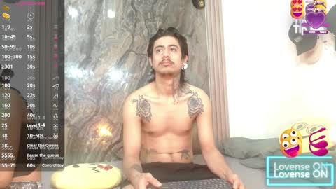 Snapshot of damian_and_camerum chatting on 03.30.26 damian_and_camerum online show from 03.30.26