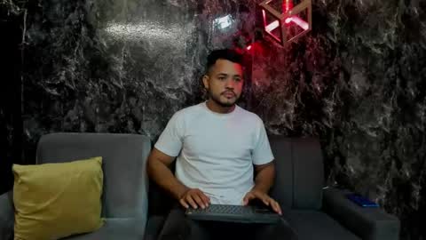 DAMIAN LUX online show from 05.25.26