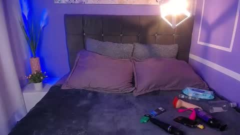 Snapshot of damian_n_lissa chatting on 09.29.25 damian_n_lissa online show from 09.29.25