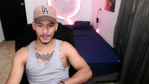 instagram damiannreed. online show from 04.06.26