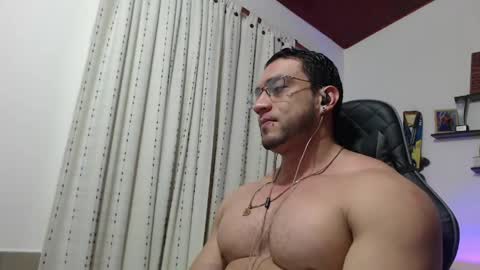 Snapshot of damiannstonexxx chatting on 05.19.26 Danny online show from 05.19.26