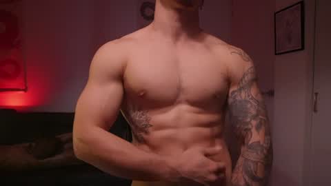 Snapshot of damianow chatting on 12.24.24 insta damn8 -------- online show from 12.24.24