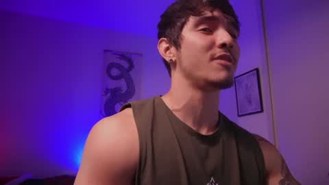 Snapshot of damianow chatting on 12.28.24 insta damn8 -------- online show from 12.28.24