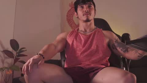 Snapshot of damianow chatting on 03.04.25 insta damn8 -------- online show from 03.04.25