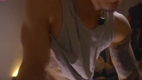 Snapshot of damianow chatting on 10.03.25 insta damn8 -------- online show from 10.03.25