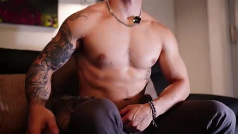 Snapshot of damianow chatting on 02.18.26 insta damn8 -------- online show from 02.18.26