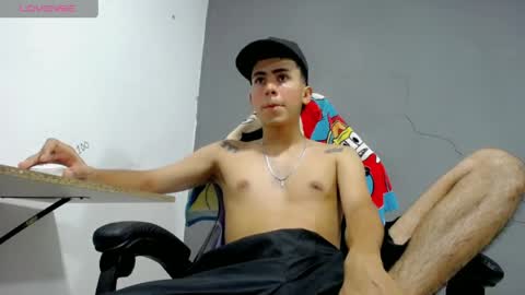 damien_444 online show from 04.18.26