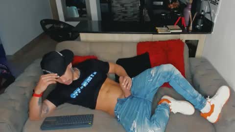 INSTAGRAM  DAMMIANMILLEROFICIAL online show from 01.18.26