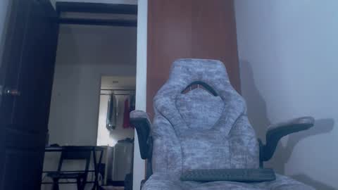 dammuscle online show from 01.12.26