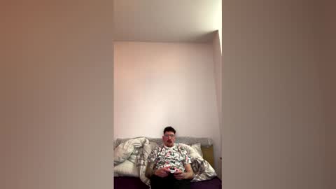 Snapshot of damo111694 chatting on 03.22.26 damo111694 online show from 03.22.26