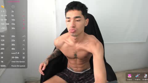 Snapshot of damon_333 chatting on 01.16.25 Damon online show from 01.16.25