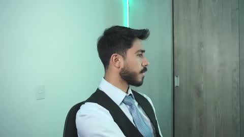 damon_frost online show from 12.17.24