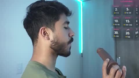 damon_frost online show from 12.21.24