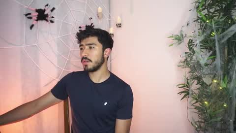 damon_frost online show from 10.15.25