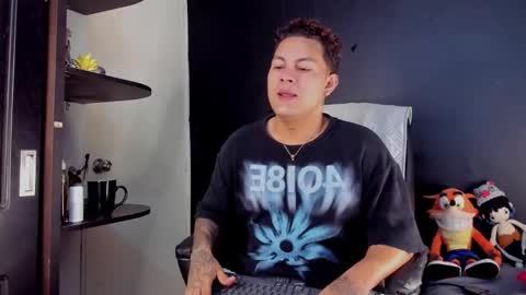 Snapshot of damon_storm chatting on 03.05.26 DAMON online show from 03.05.26