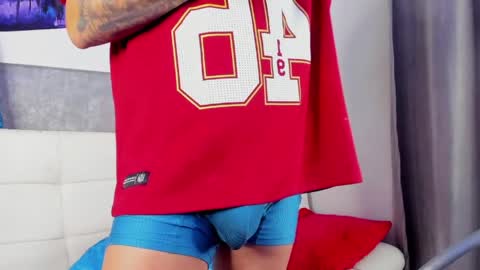 Snapshot of damon_storm chatting on 04.05.26 DAMON online show from 04.05.26