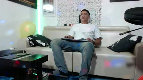 damyan_2003 online show from 01.26.25