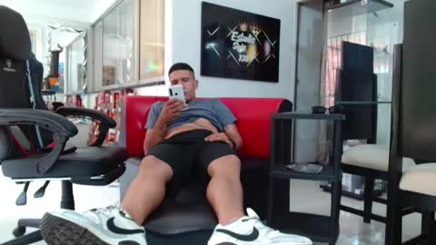 damyan_2003 online show from 10.06.25