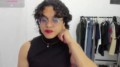 Diane Blosson online show from 03.12.26