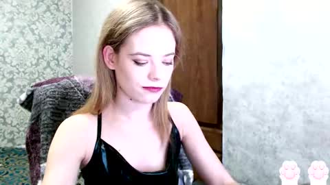 Dana SmileX online show from 10.02.25