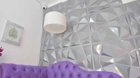    online show from 02.06.25