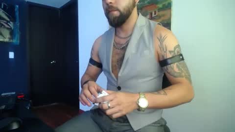 Snapshot of danbury44 chatting on 09.24.25 danbury online show from 09.24.25