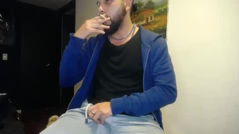 Snapshot of danbury44 chatting on 09.30.25 danbury online show from 09.30.25