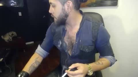 Snapshot of danbury44 chatting on 10.12.25 danbury online show from 10.12.25